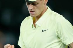 开云在线直播-澳大利亚网球队绝地反击美国网球队，兹维列夫绝境逆转的简单介绍