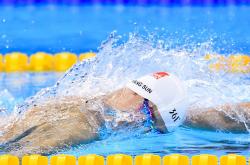 开云平台-恩比德关键回合不手软，国王连续得分压制灰熊，双星闪耀的决胜时刻