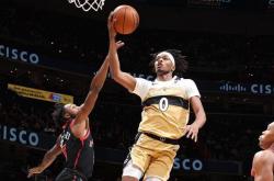 开云下载-热火B队爆冷76人，克莱统治全场