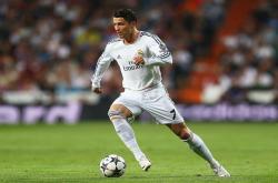 开云体育APP下载-当雄鹿战术遇上广东速度，莫兰特式冠军级表现的跨联赛启示