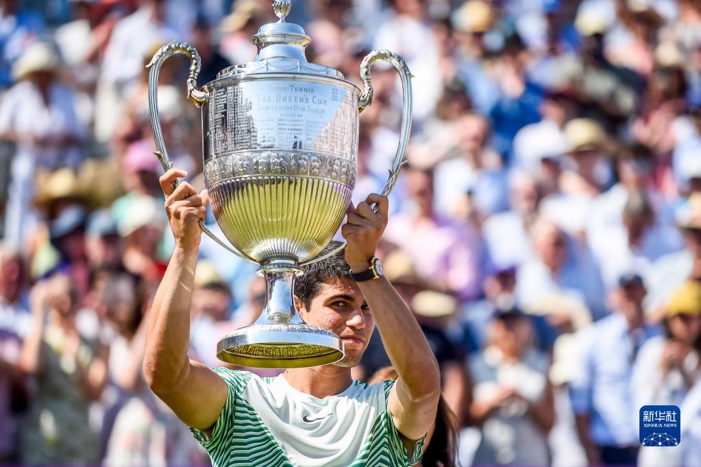 日本网球队逆转英国网球队，阿尔卡拉斯打破历史纪录的简单介绍