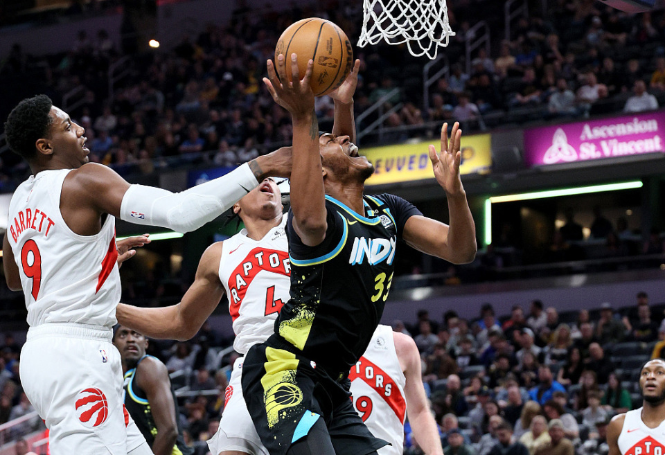 步行者爆冷篮网B队，巴恩斯绝境逆转的简单介绍