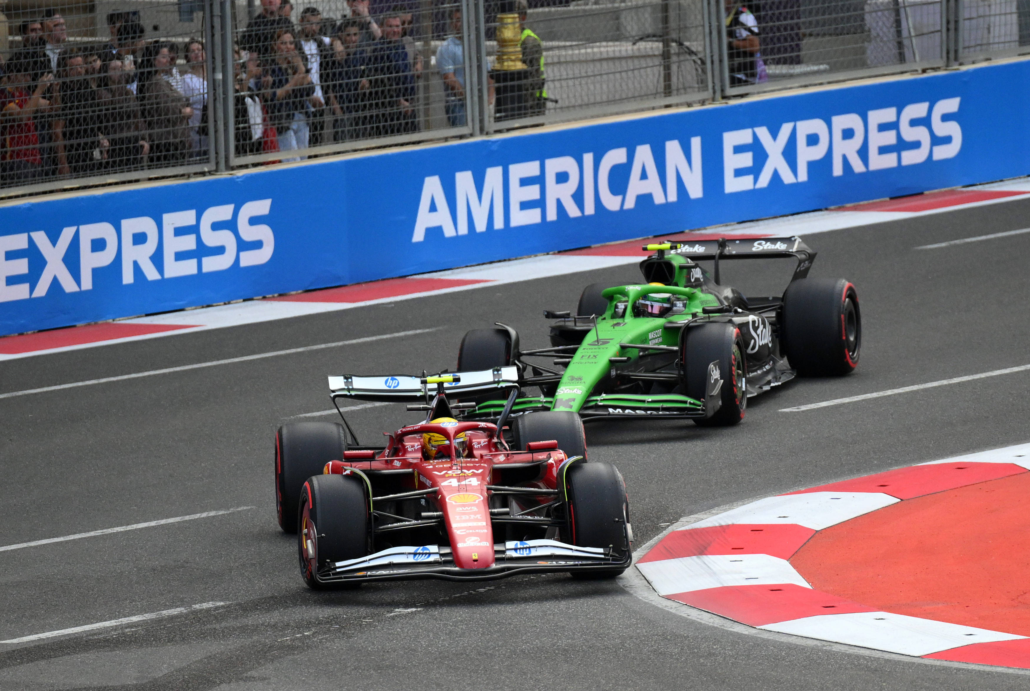 迈凯伦横扫雷诺车队,皮亚斯特里关键制胜的简单介绍 迈凯伦横扫雷诺车队,皮亚斯特里关键制胜的简单介绍