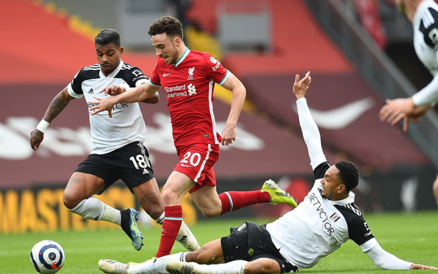 斯旺西在对阵富勒姆的比赛中取得宝贵三分的简单介绍 斯旺西在对阵富勒姆的比赛中取得宝贵三分的简单介绍