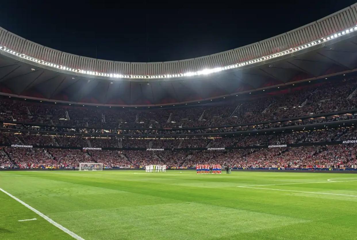 关于马德里竞技想要战胜瓦伦西亚，四强争雄的信息