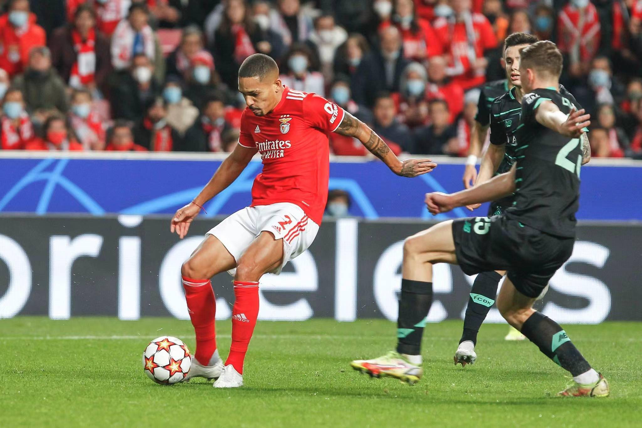 莱比锡红牛取得一场惊险胜利 莱比锡红牛取得一场惊险胜利