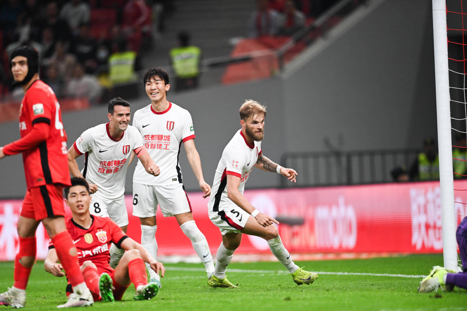 四川在客场击败浙江，取得胜利