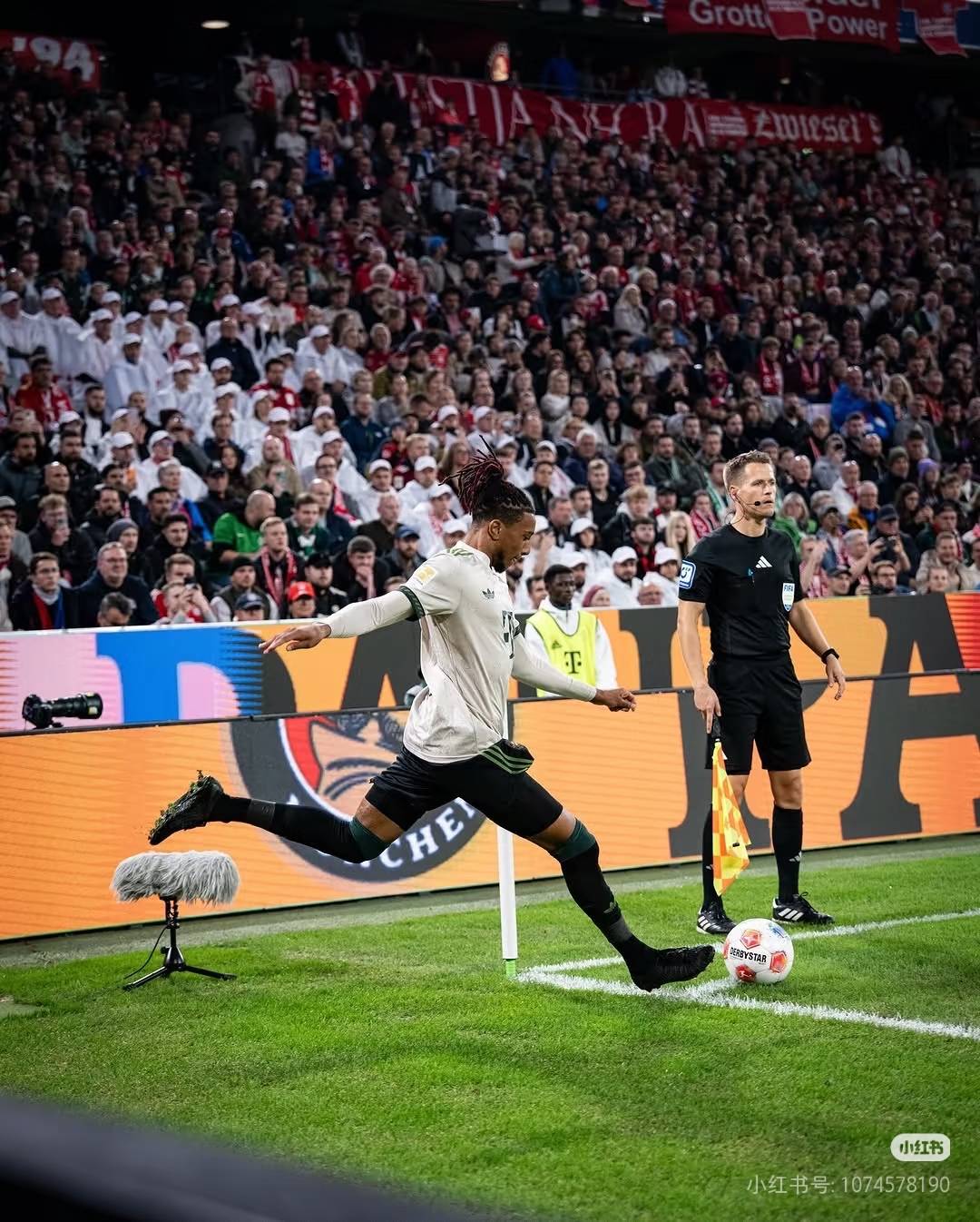 关于云达不莱梅大胜对手，德甲领头羊之一的信息