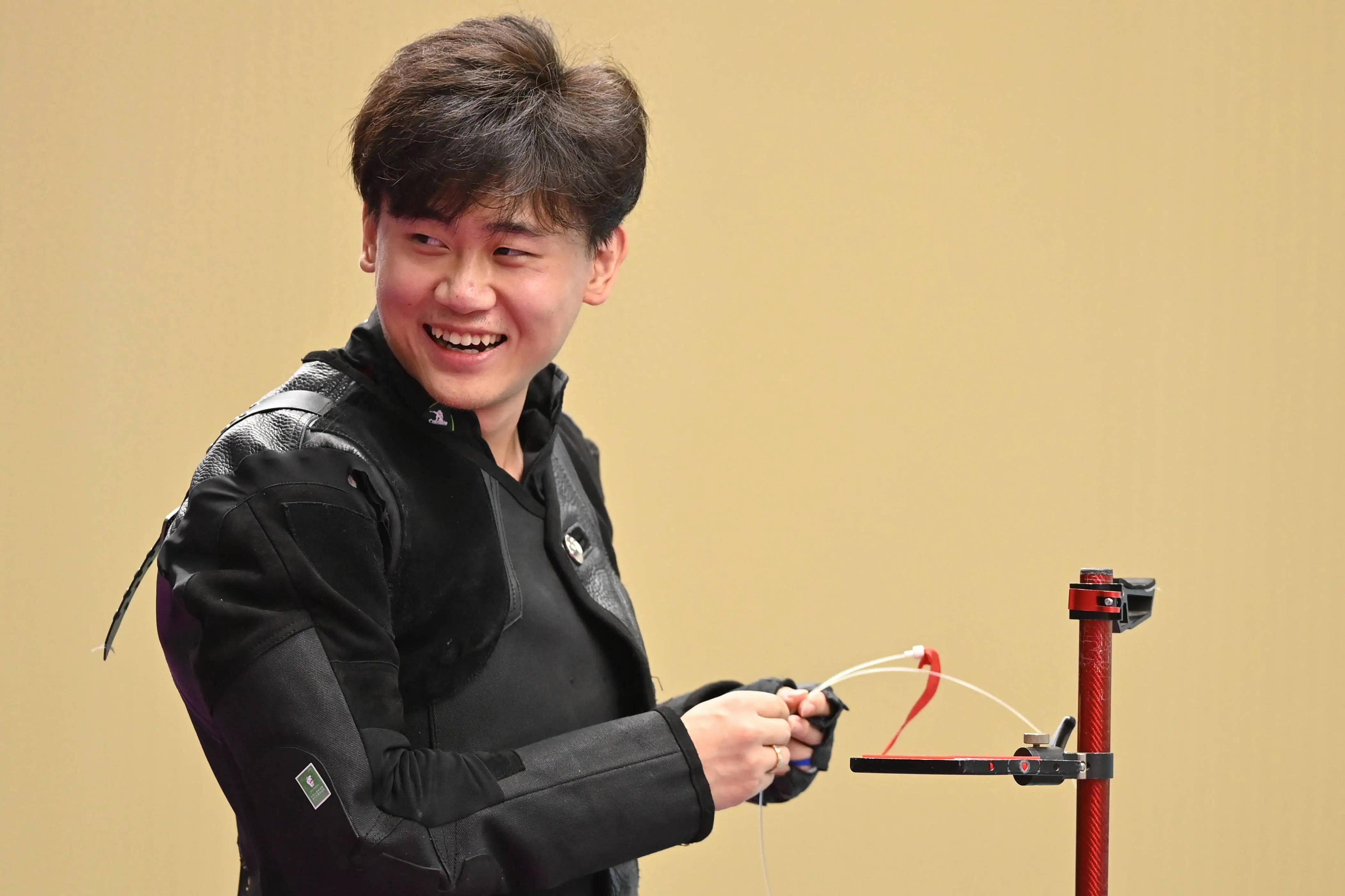 东京战绩：中国射击队夺得两枚金牌的简单介绍