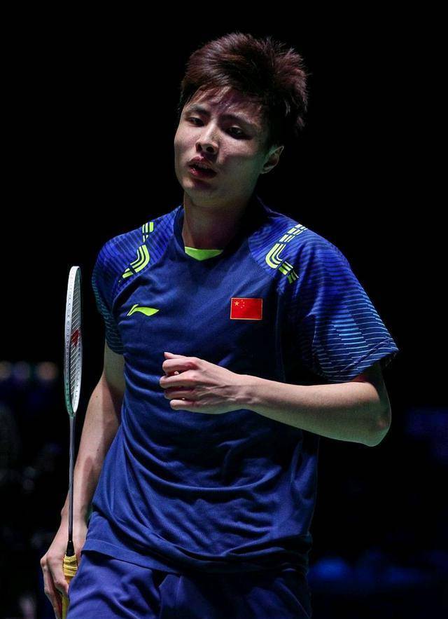 包含韩国队轻取中国队，石宇奇关键制胜的词条