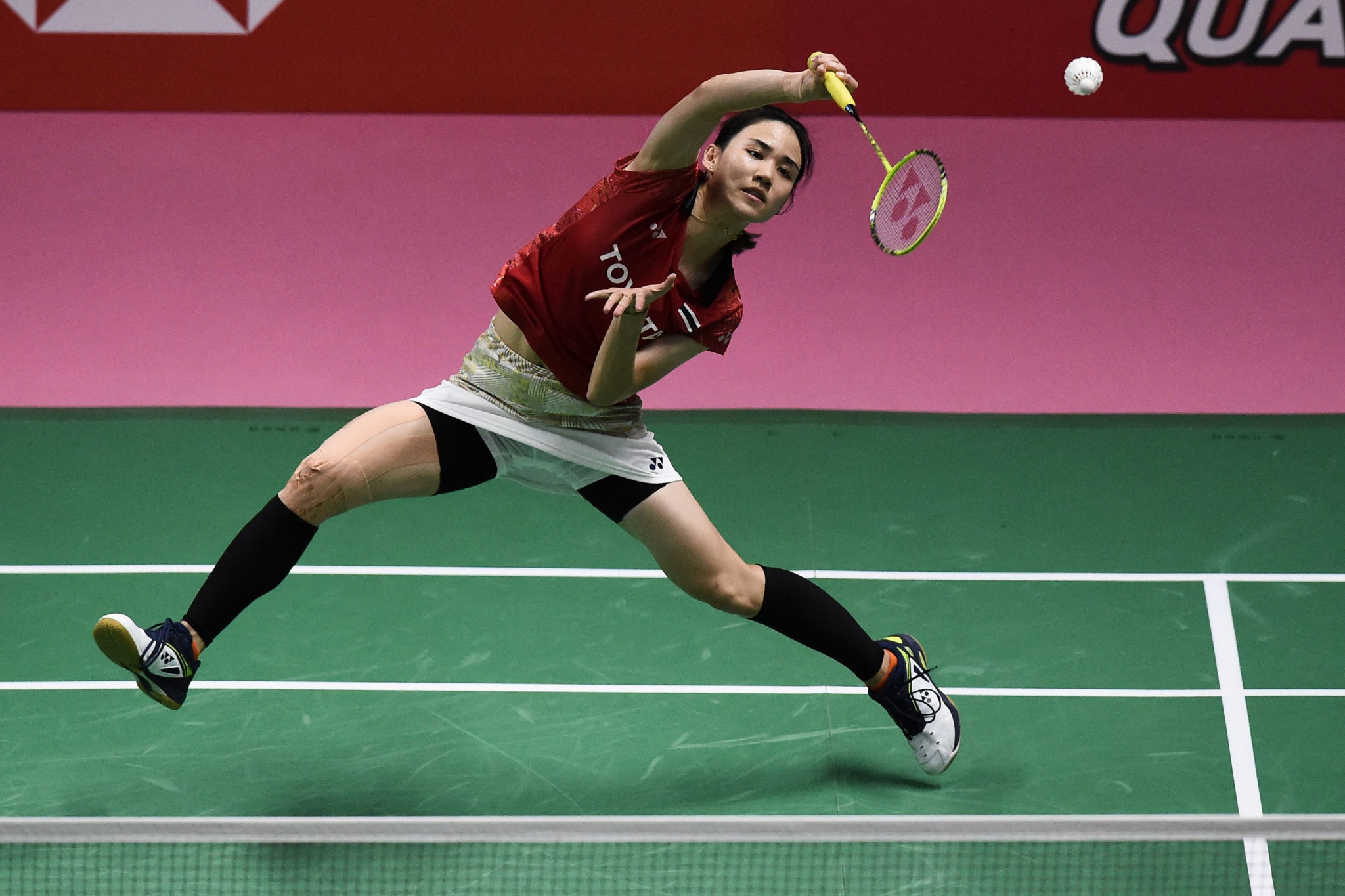 韩国羽毛球队轻取泰国羽毛球队，安赛龙三分雨点燃全场的简单介绍