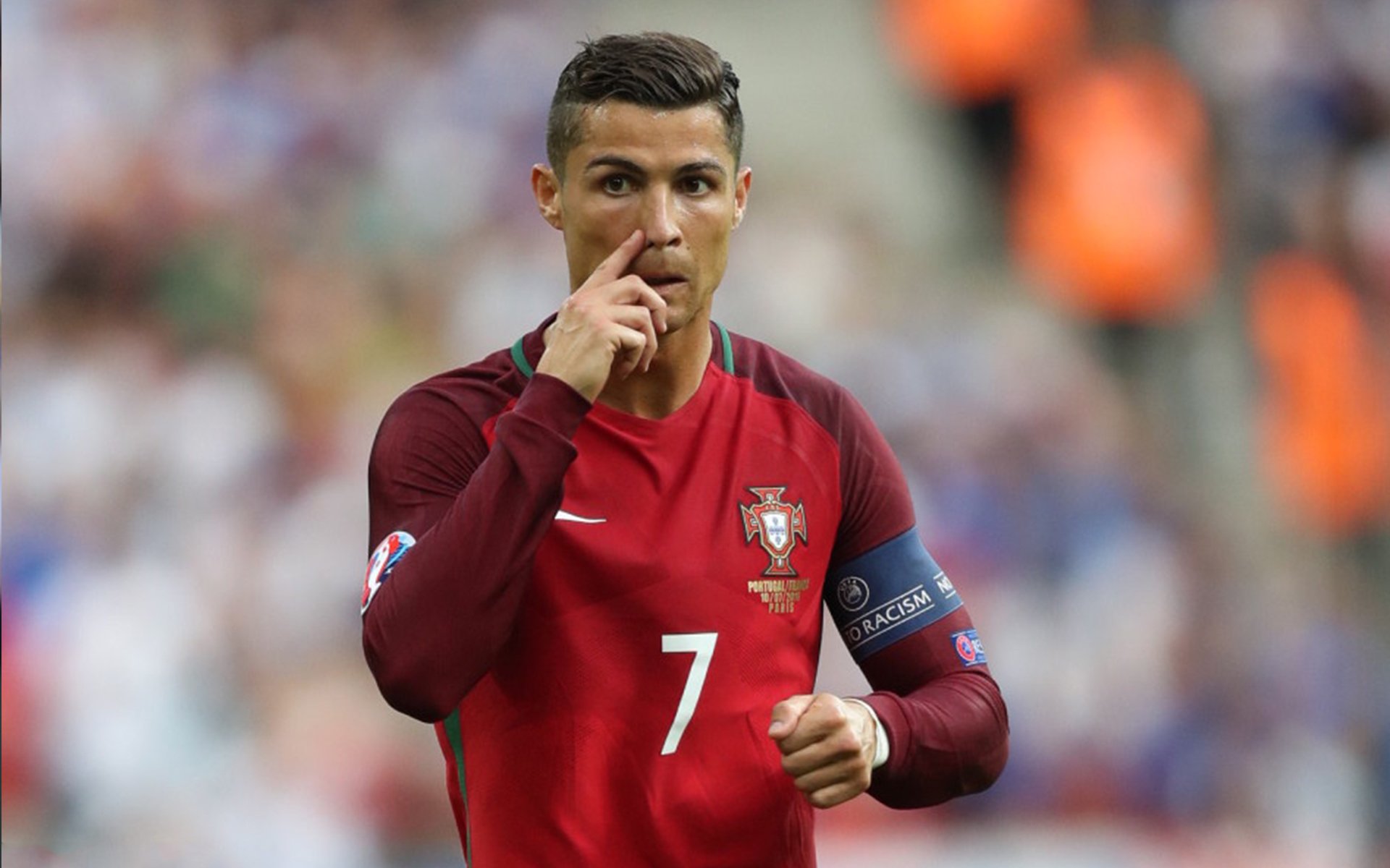 赛道与绿茵场的交响,当F1争冠之夜遇见凯恩式冠军表现