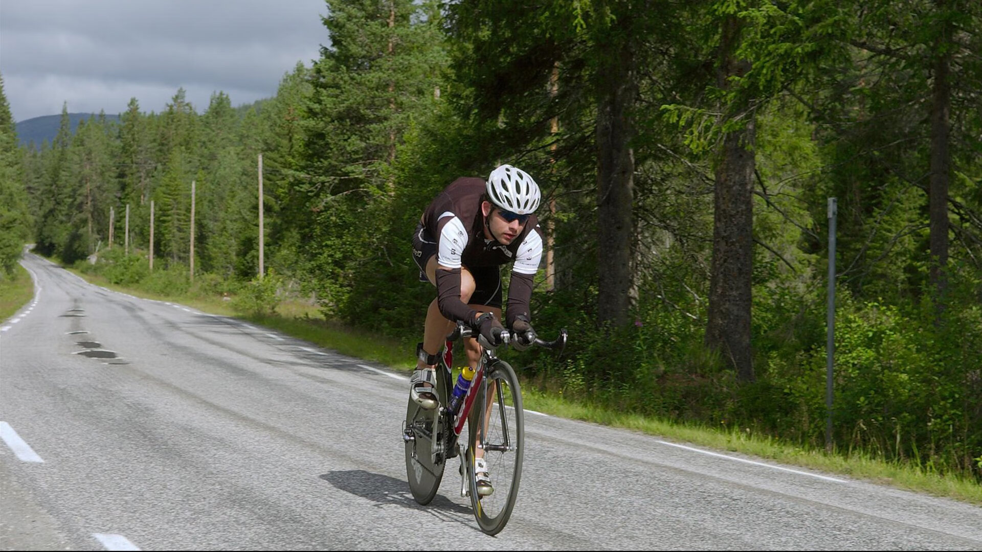 毕尔巴鄂对阵中国,当维尼修斯的节奏成为一面照见未来的镜子