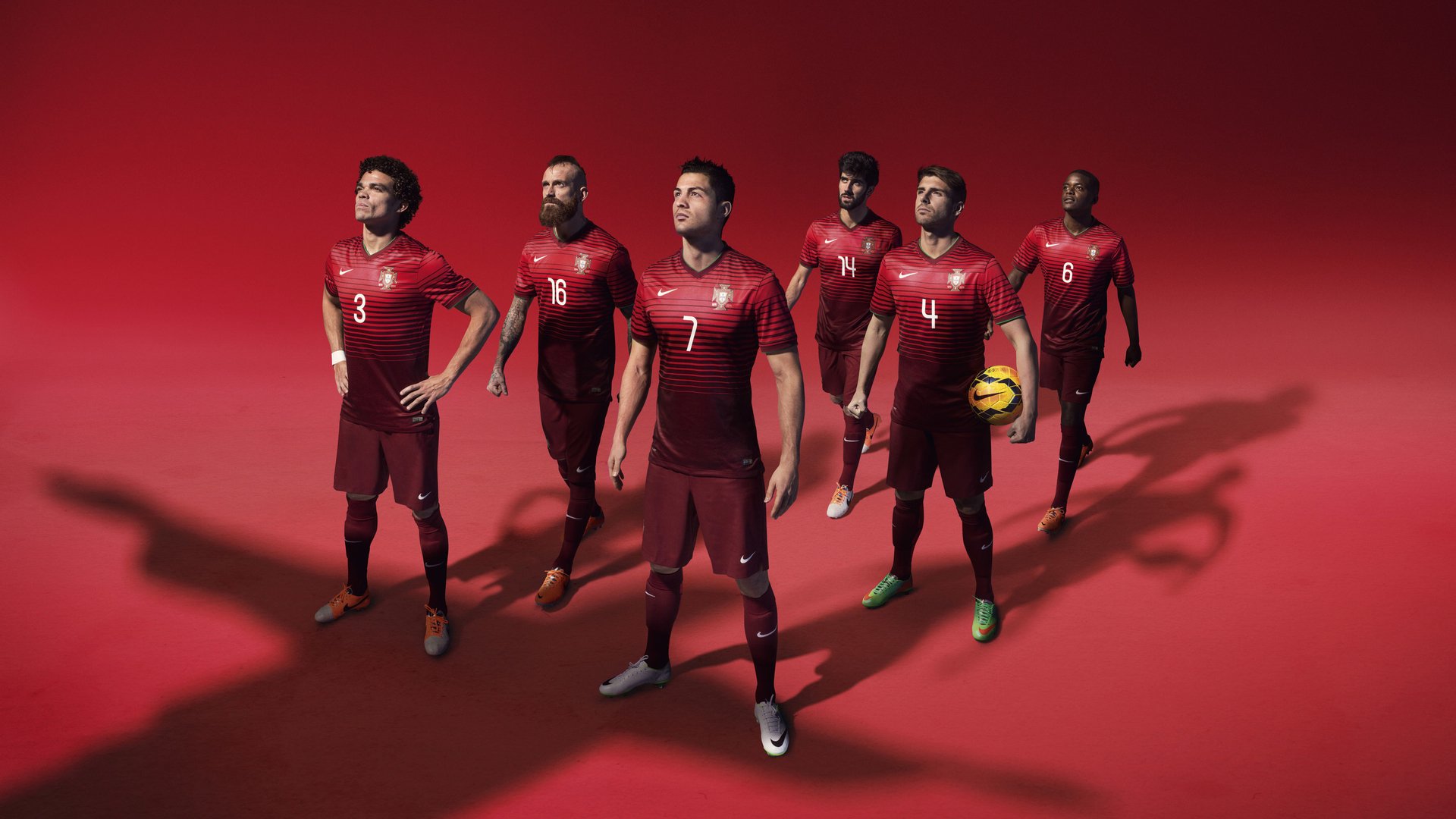 西亚卡姆打出统治级数据，活塞连续得分压制雄鹿