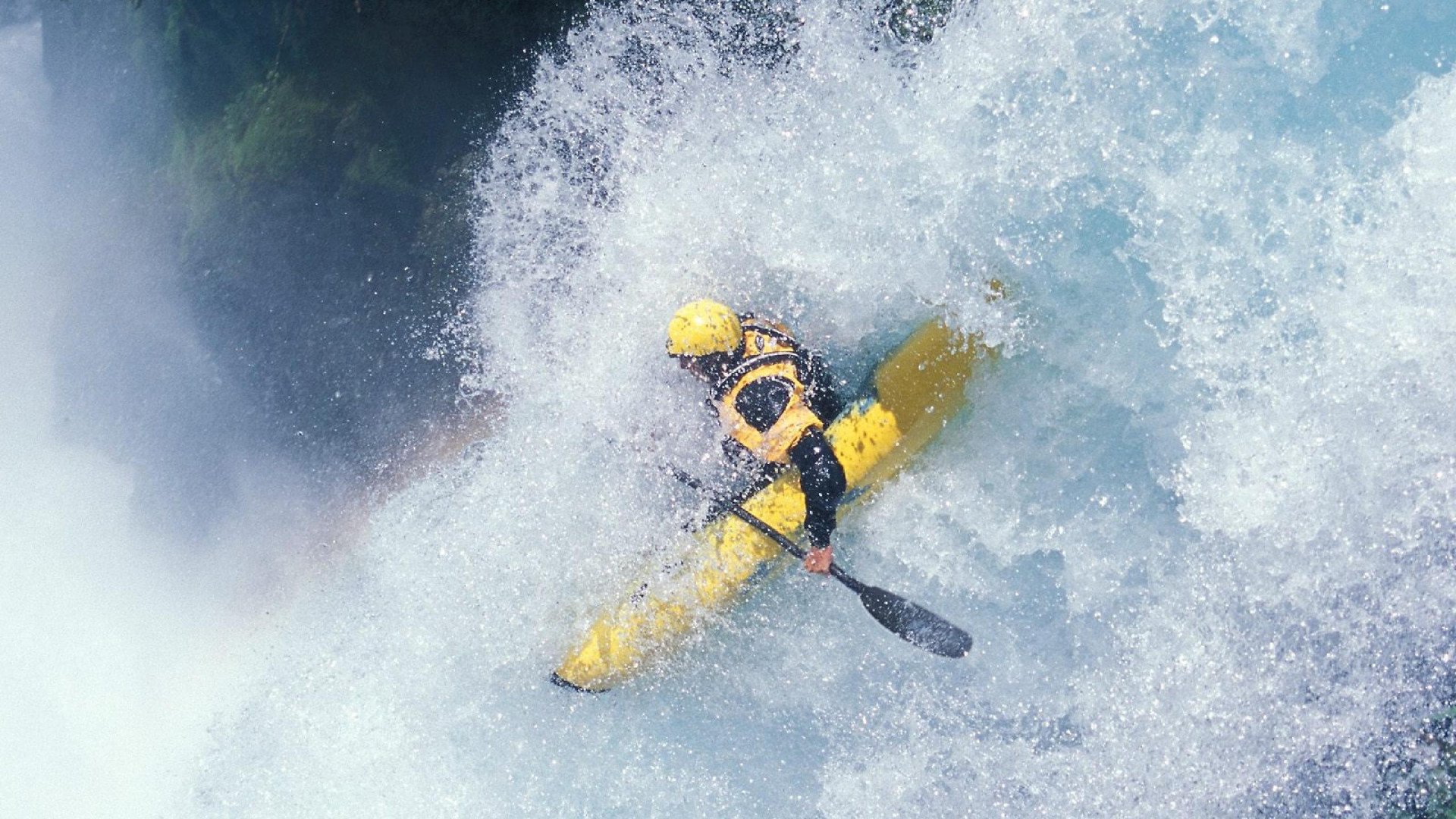 塞维利亚式火力压制澳大利亚，库尔图瓦成关键先生，一场战术与意志的胜利